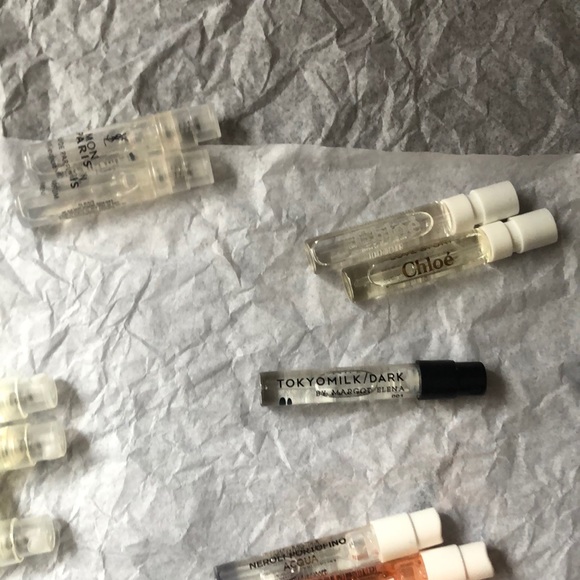 Collection of sample perfumes - Picture 5 of 6